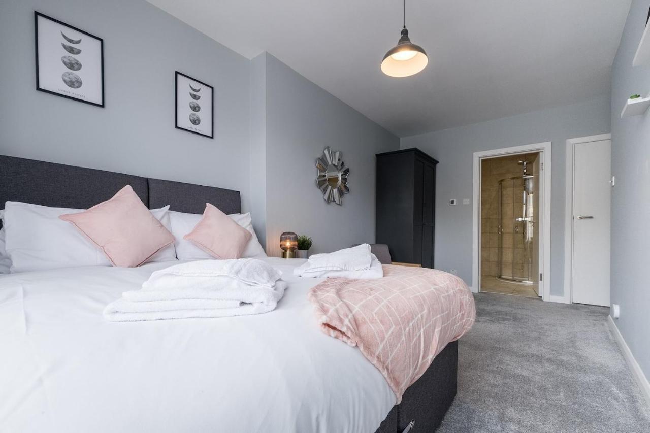 Modern Apartments With Sea Views, Steps From Brighton Beach & The Royal Pavilion Екстериор снимка