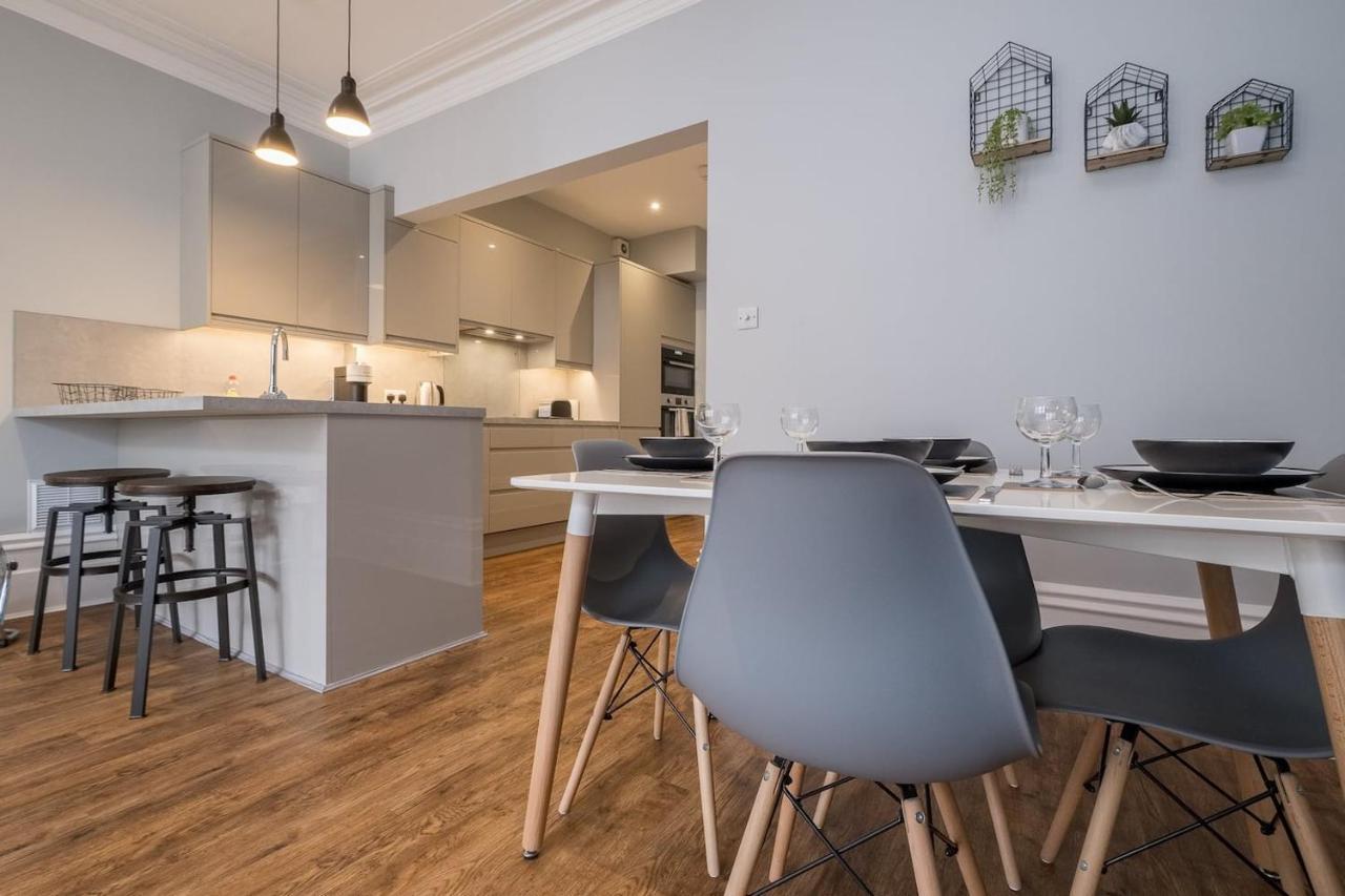 Modern Apartments With Sea Views, Steps From Brighton Beach & The Royal Pavilion Екстериор снимка